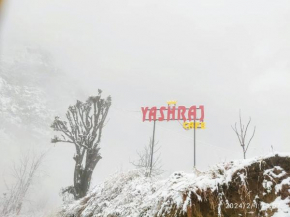 Yashraj Cottage and Cafe